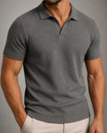 POLO GRIFFO VERONA™ - Sem botões. Com textura. Naturalmente refinada.